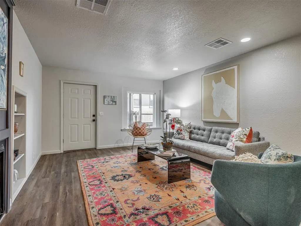 Photo 4 — 11403 Springhollow Road 202, Oklahoma City, OK 73120