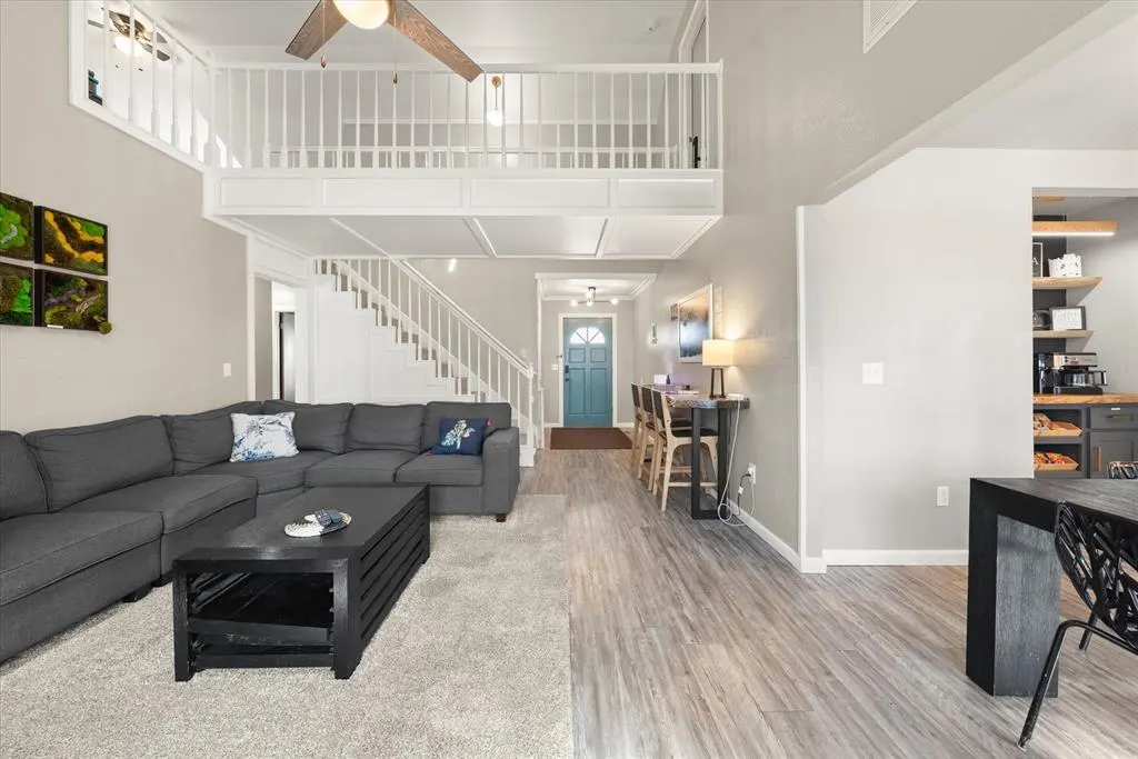 Photo 3 — 2220 Crosstrails, Edmond, OK 73003