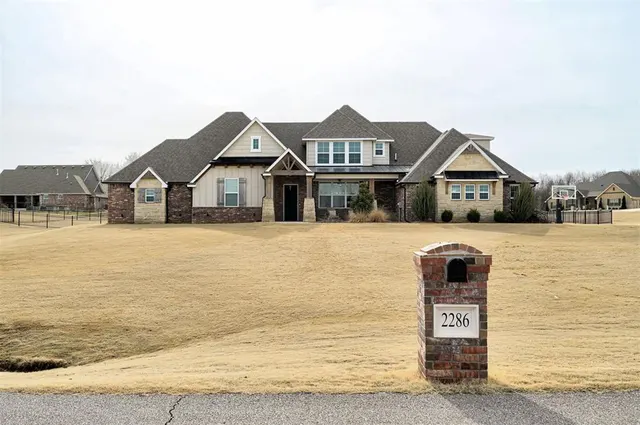 Front exterior — 2286 NW 35th Street Street, Newcastle, OK 73065