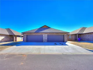 Sold home at 804 Aspen Drive