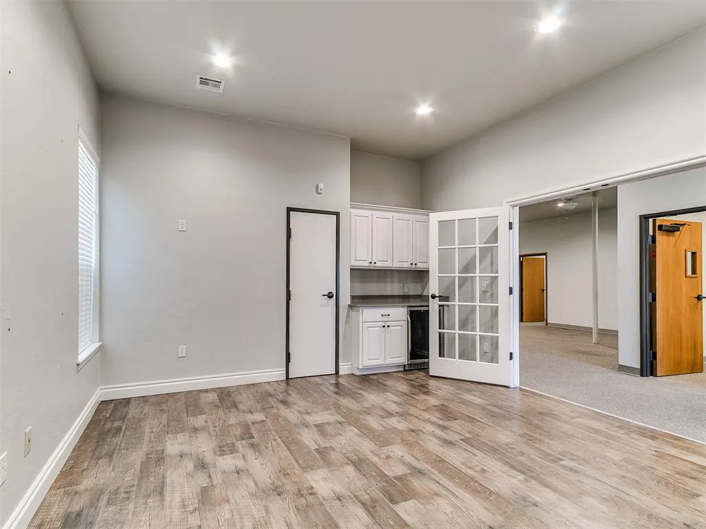 Photo 7 — 901 Wall Street 909, Norman, OK 73069