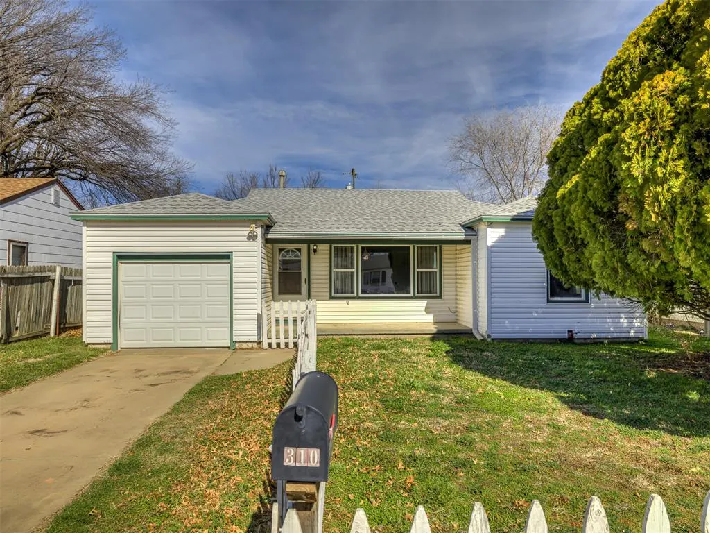 Front exterior — 310 W Palm Street, Enid, OK 73701