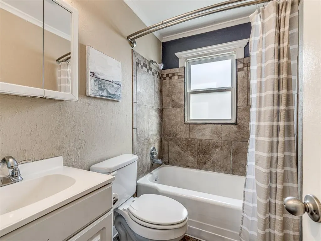 Photo 23 — 310 W Palm Street, Enid, OK 73701