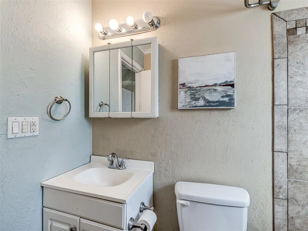Photo 24 — 310 W Palm Street, Enid, OK 73701