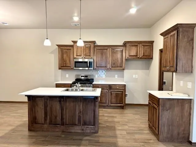 Photo 5 — 2504 Northcreek Lane, Oklahoma City, OK 73128