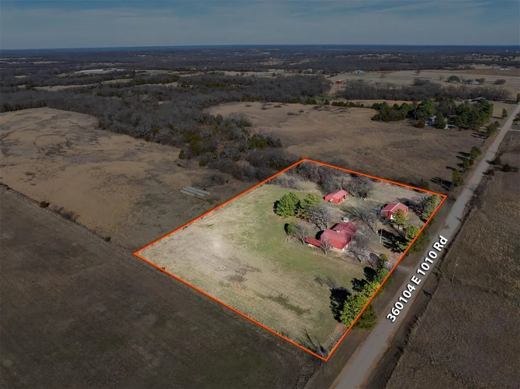 Photo 2 — 360104 E 1010 Road, Paden, OK 74860