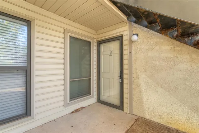 Photo 5 — 827 Red Bird Lane B, Norman, OK 73072
