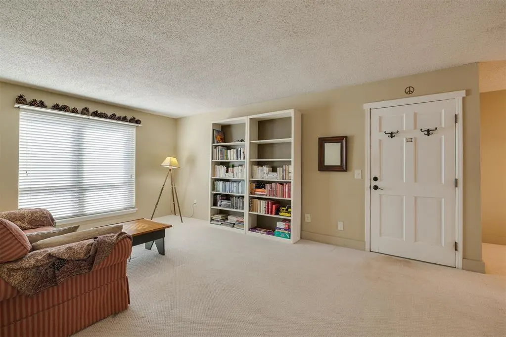 Photo 9 — 827 Red Bird Lane B, Norman, OK 73072