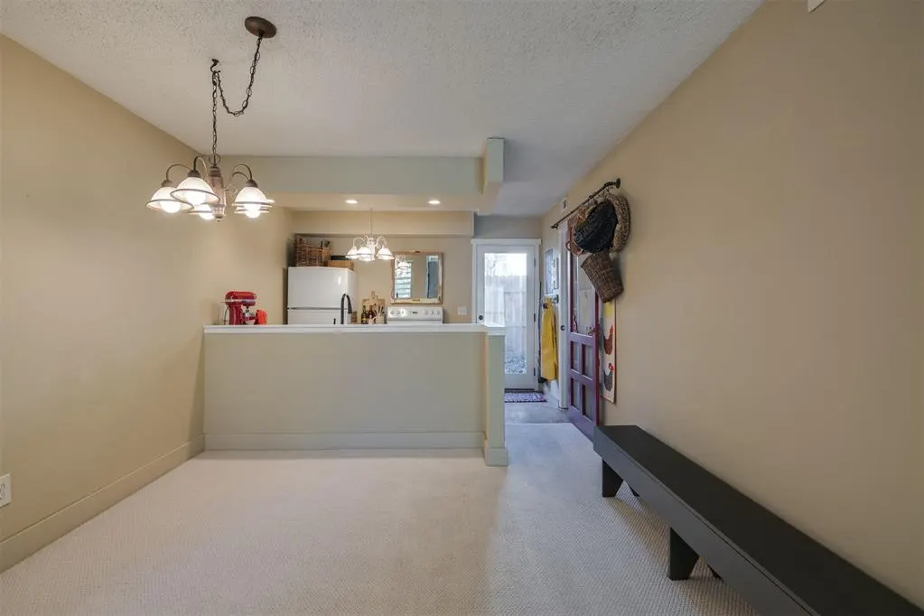 Photo 13 — 827 Red Bird Lane B, Norman, OK 73072