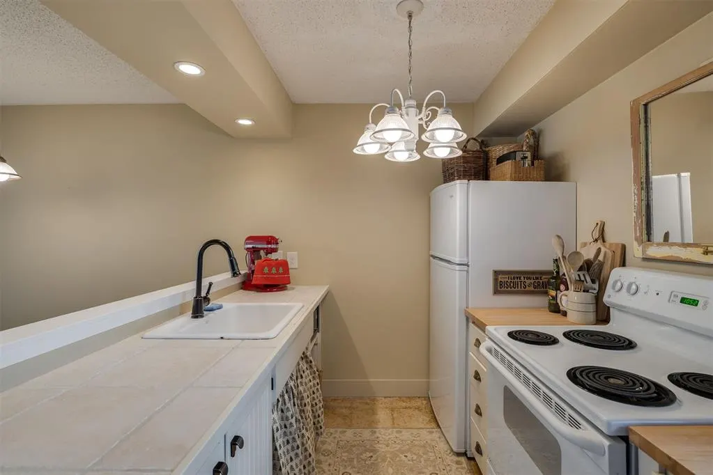 Photo 21 — 827 Red Bird Lane B, Norman, OK 73072