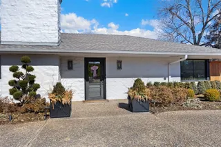 Sold home at 1803 Drakestone Avenue