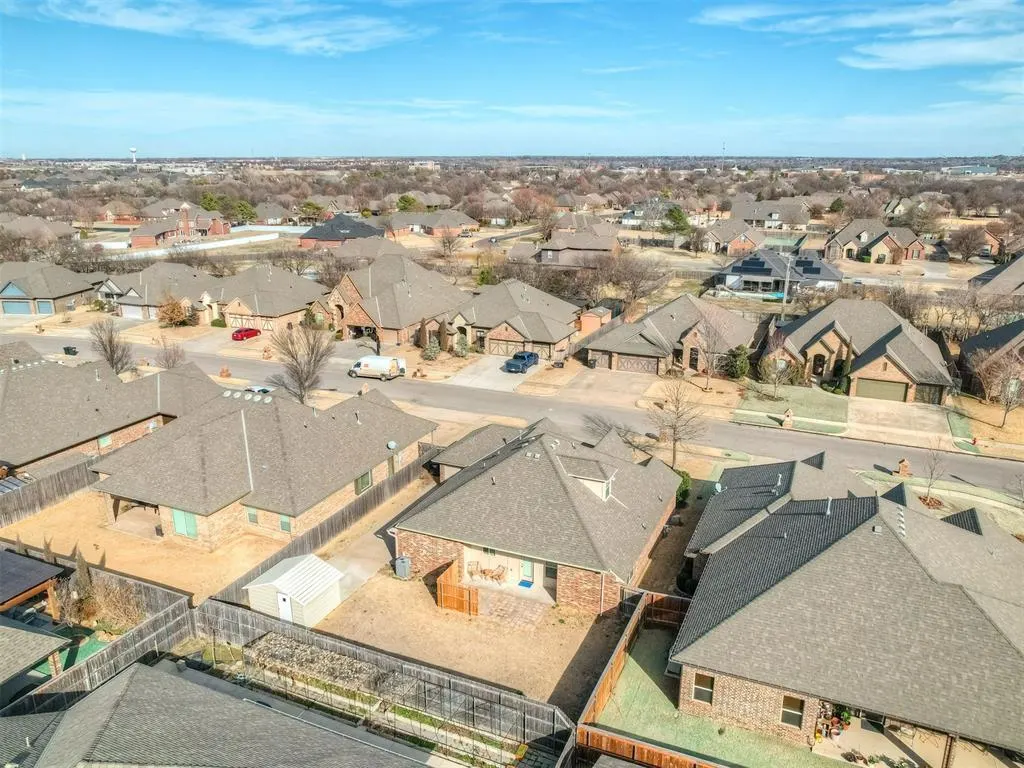 Photo 41 — 4017 Acoma Drive, Moore, OK 73160