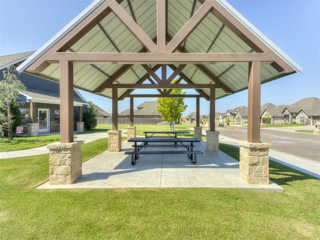 Photo 45 — 4017 Acoma Drive, Moore, OK 73160