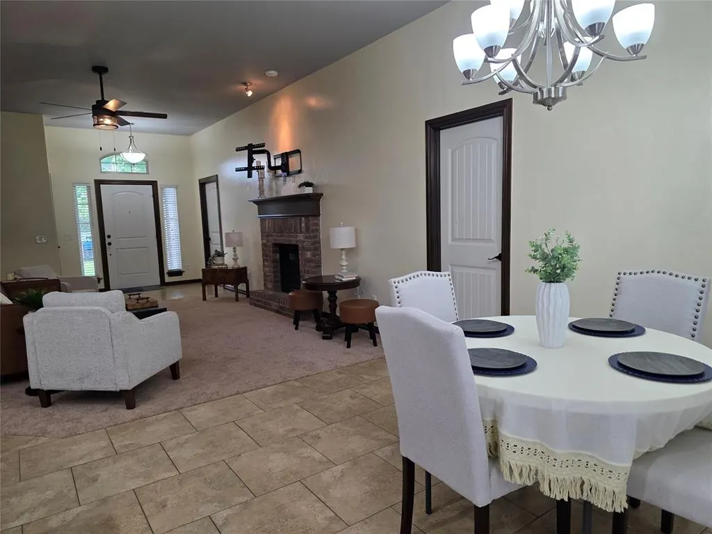 Photo 7 — 4017 Acoma Drive, Moore, OK 73160