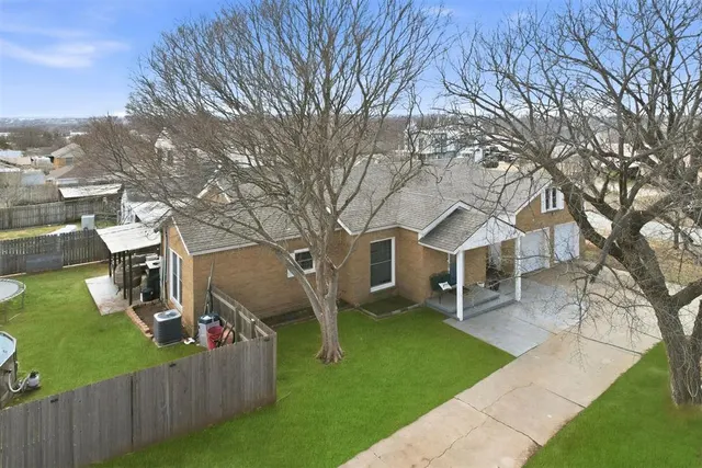 Photo 2 — 514 N 5th Street, Sayre, OK 73662