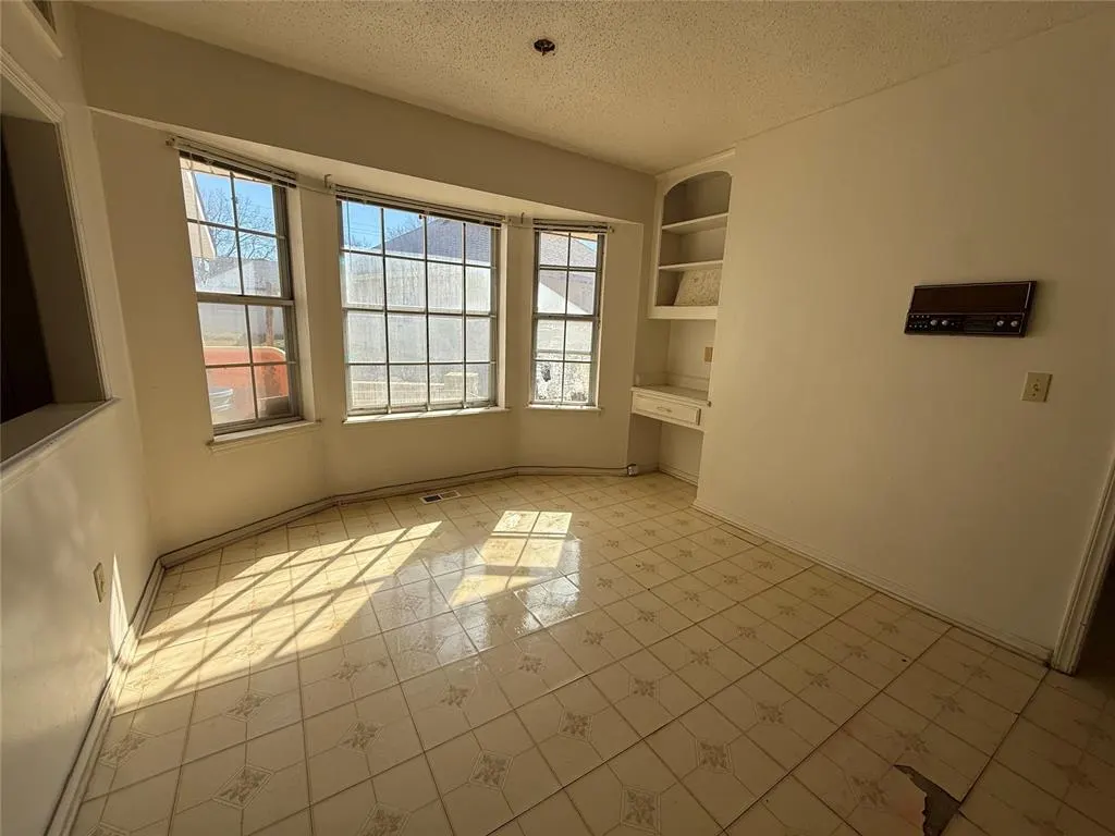 Photo 15 — 2210 Phelps Drive, Seminole, OK 74868