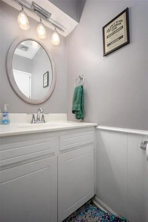 Photo 12 — 6404 Brentford Terrace, Oklahoma City, OK 73132