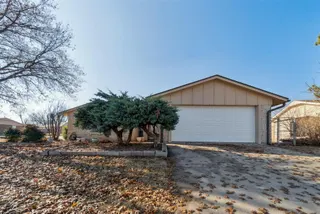 Sold home at 2802 NW 75th Street