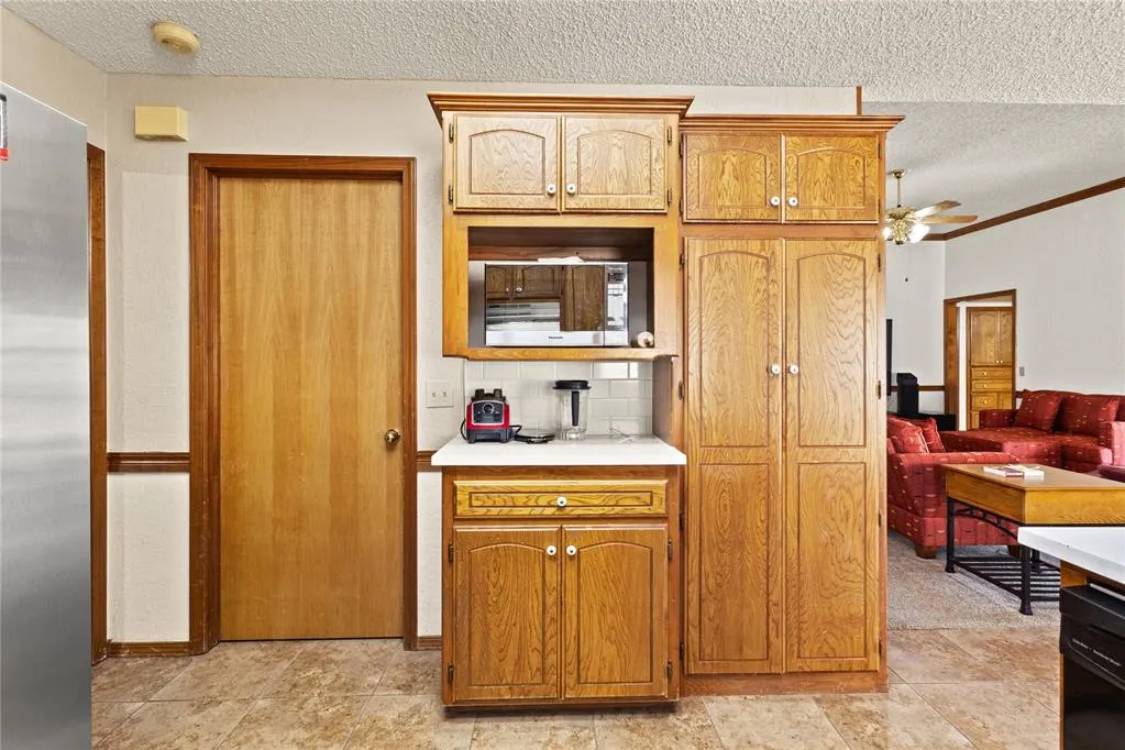 Photo 14 — 1901 N Lark Terrace, Weatherford, OK 73096