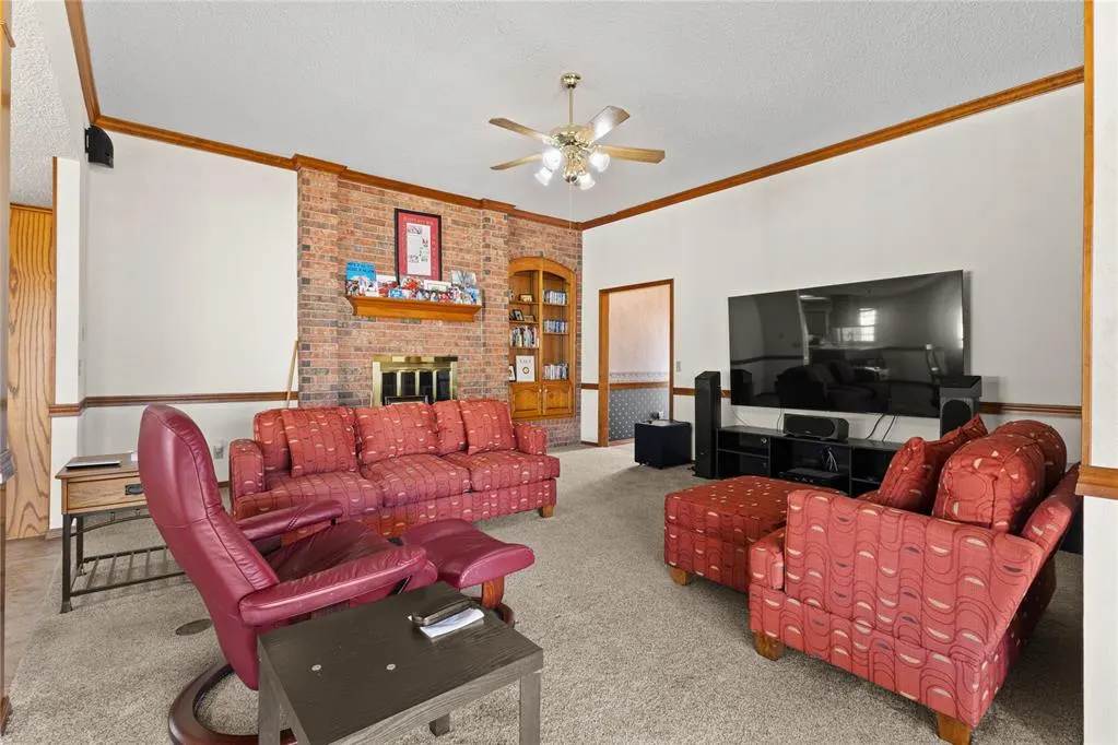 Photo 9 — 1901 N Lark Terrace, Weatherford, OK 73096