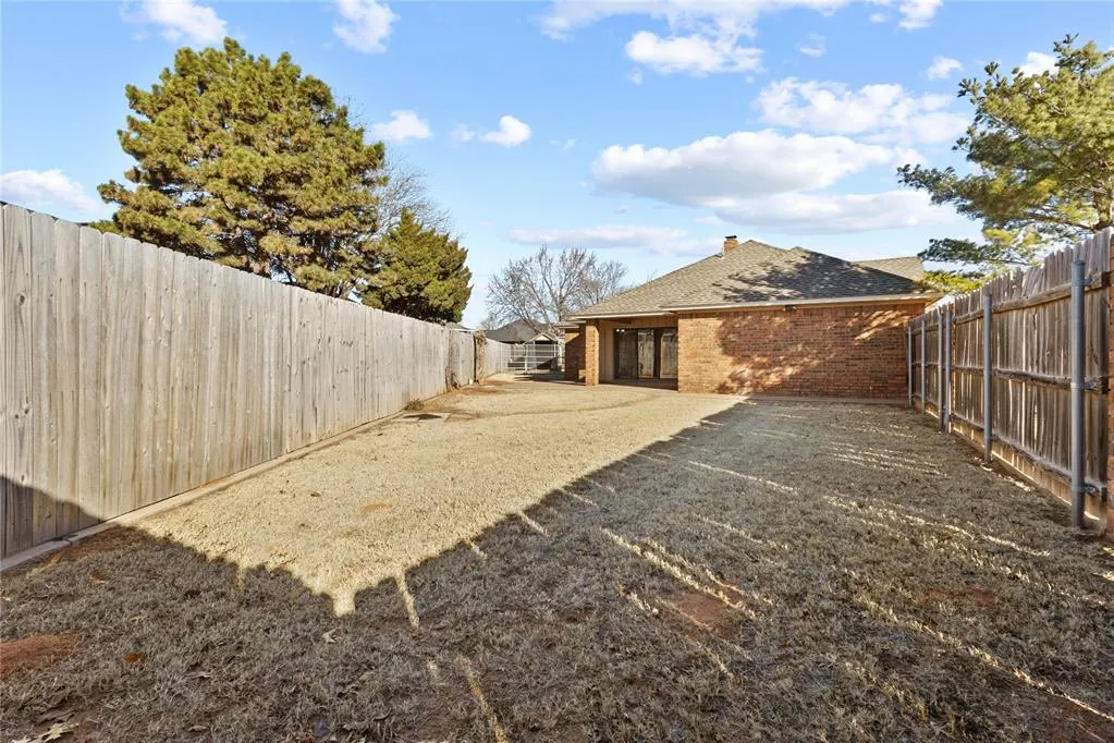 Photo 31 — 1901 N Lark Terrace, Weatherford, OK 73096