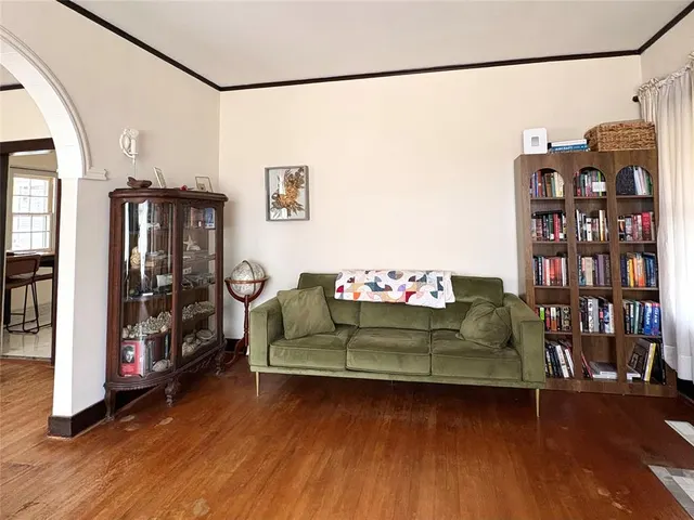 Photo 4 — 2105 W Broadway Avenue, Enid, OK 73703