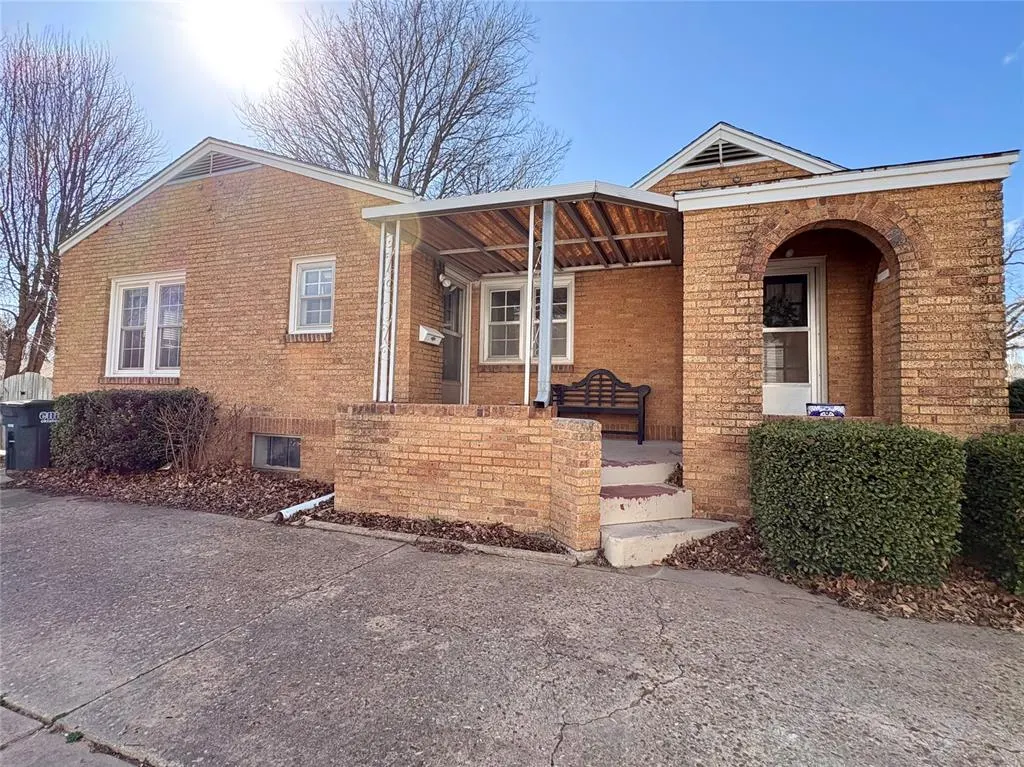 Photo 31 — 2105 W Broadway Avenue, Enid, OK 73703