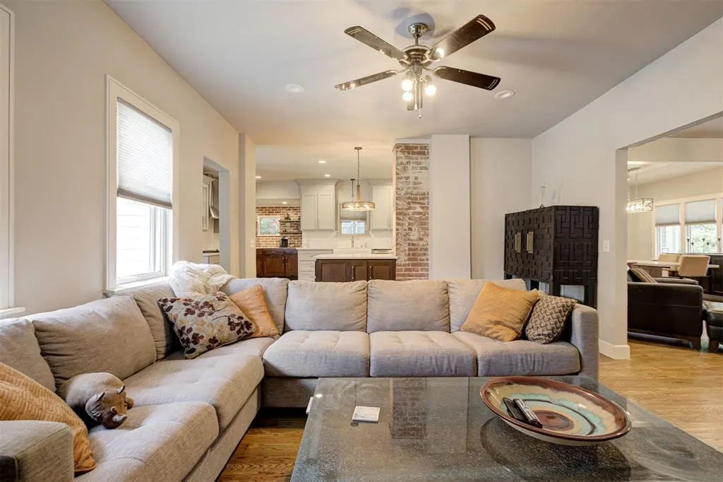 Photo 15 — 922 NW 19th Street, Oklahoma City, OK 73106