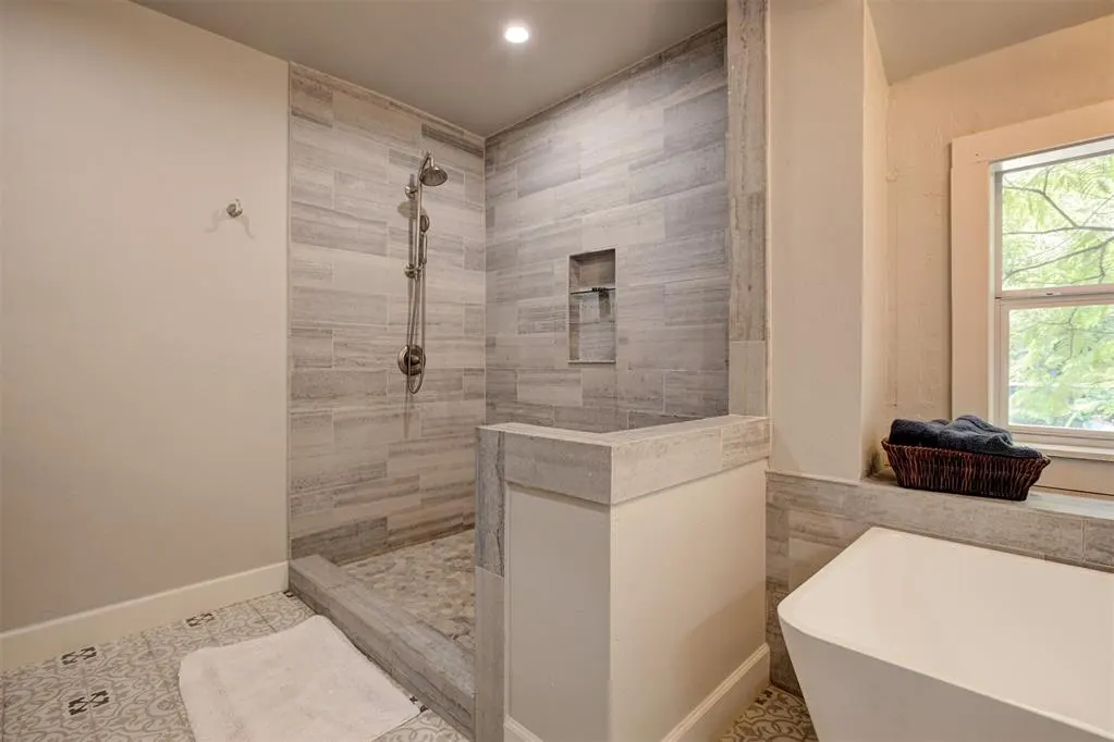 Photo 32 — 922 NW 19th Street, Oklahoma City, OK 73106