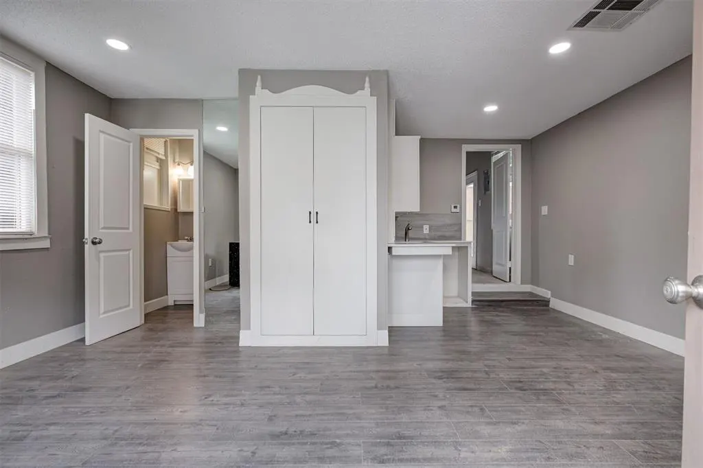 Photo 47 — 922 NW 19th Street, Oklahoma City, OK 73106