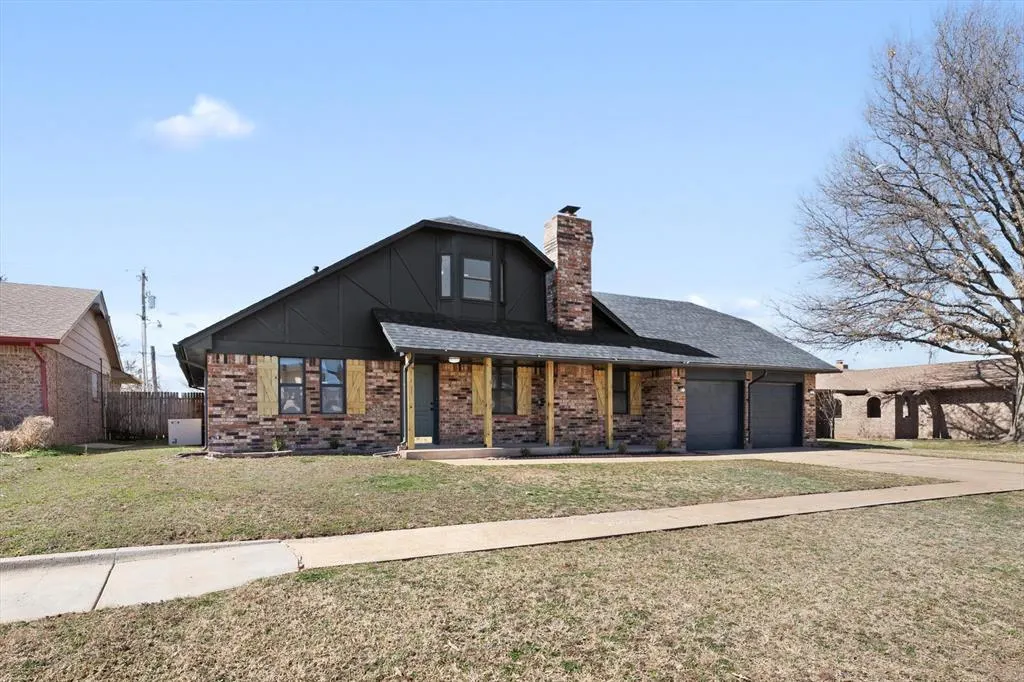 Photo 3 — 9613 S Blackwelder Avenue, Oklahoma City, OK 73139