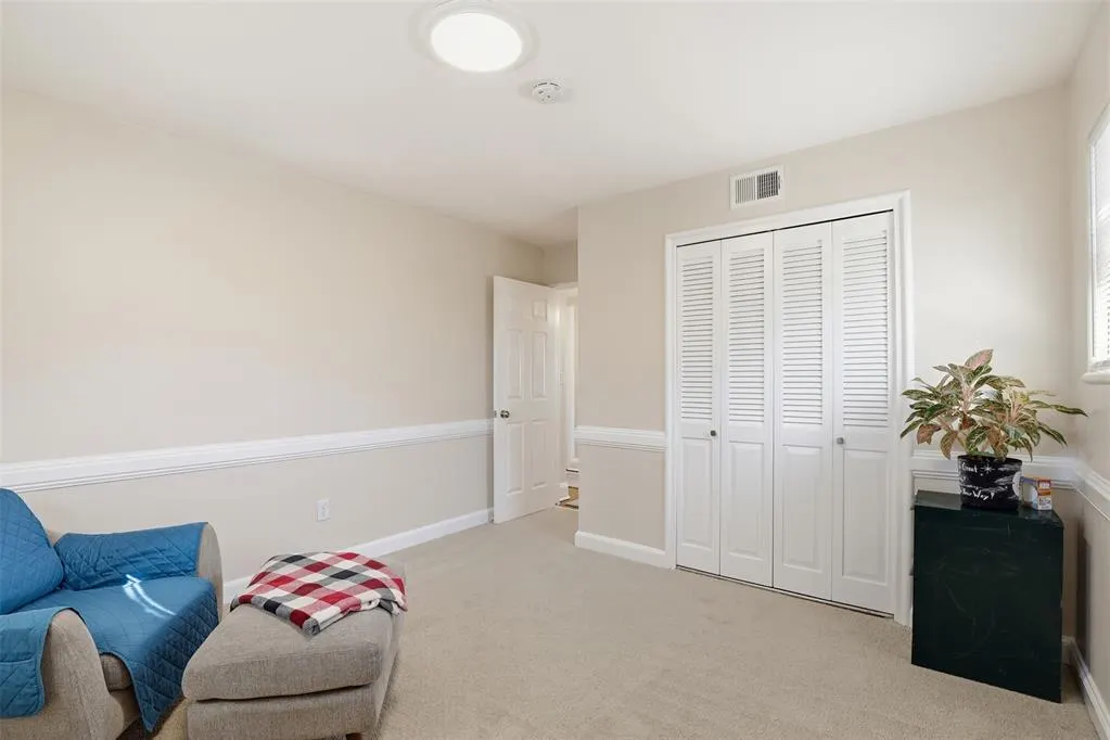 Photo 17 — 5604 NW 37th Street, Oklahoma City, OK 73122