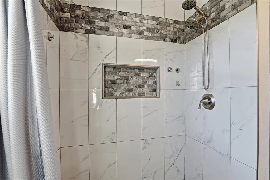 Photo 19 — 5604 NW 37th Street, Oklahoma City, OK 73122