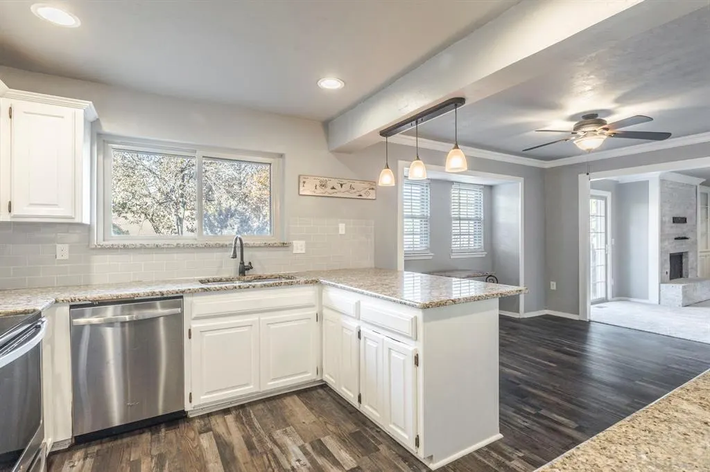 Photo 16 — 14016 Apache Drive, Edmond, OK 73013