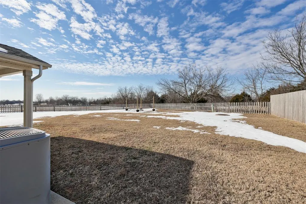 Photo 39 — 9421 Checkerbloom Drive, Oklahoma City, OK 73165
