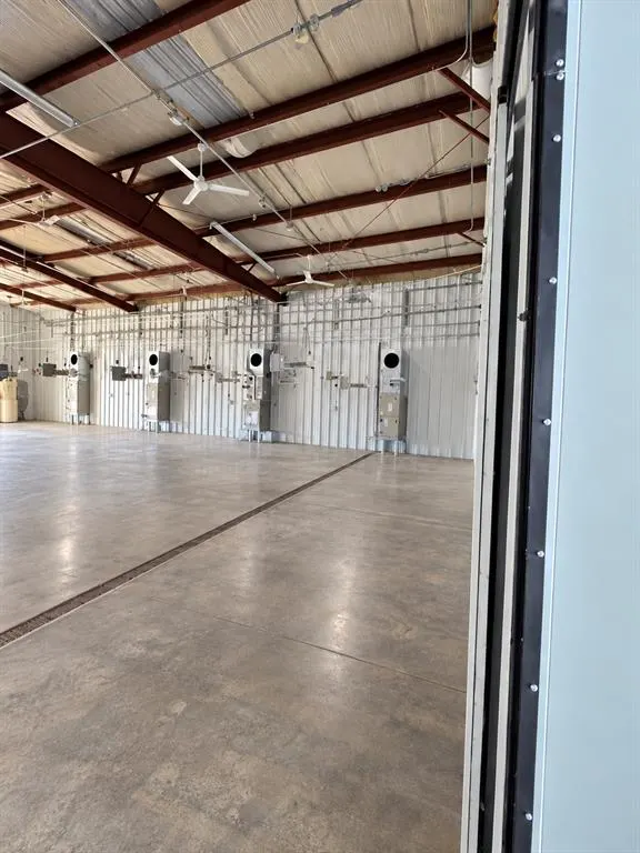 Photo 9 — 400 S Main Street, Elmore City, OK 73433