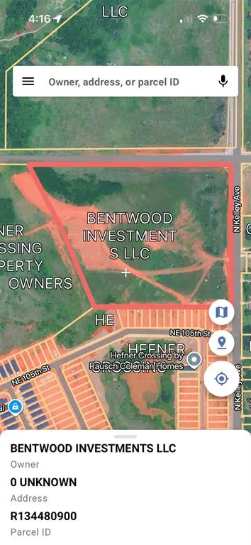Front exterior — 900 E Hefner Road, Oklahoma City, OK 73114