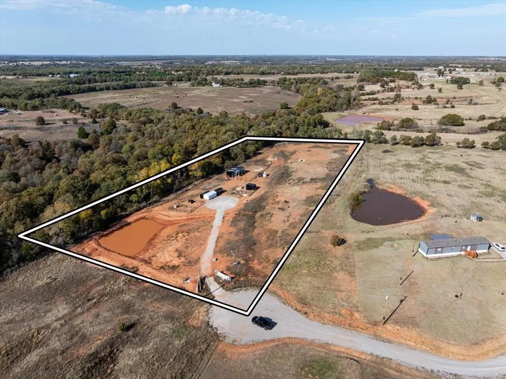 Photo 3 — 10529 184th Street, Lindsay, OK 73052