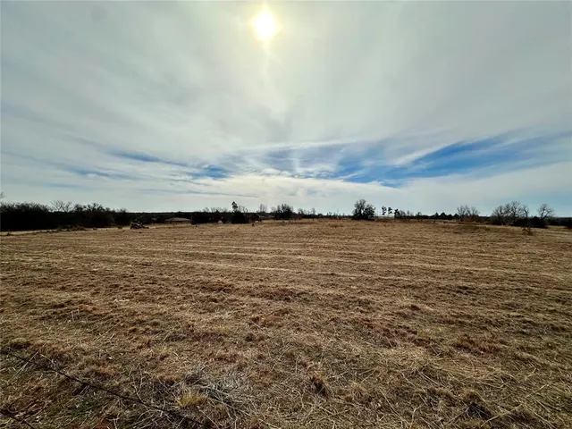 Photo 4 — county street 1335, Blanchard, OK 73010