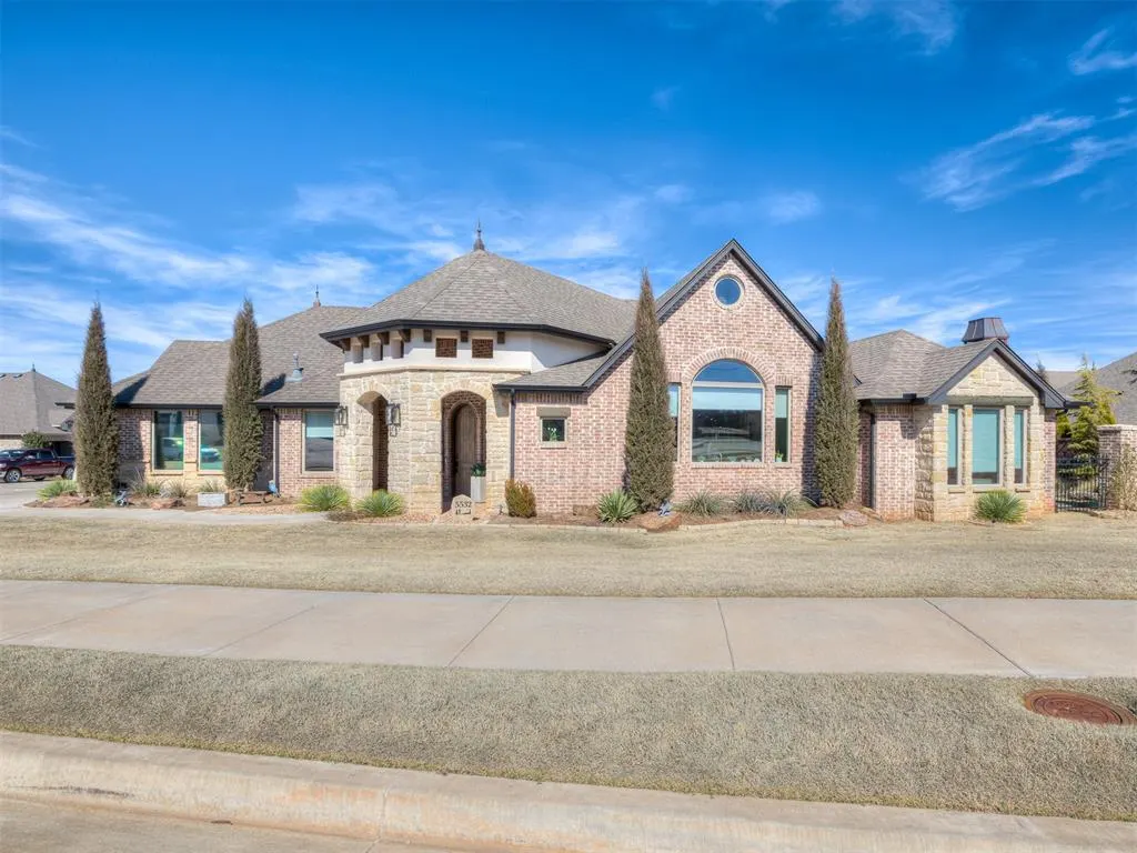 Photo 3 — 5532 Cotton Tail Lane, Edmond, OK 73025
