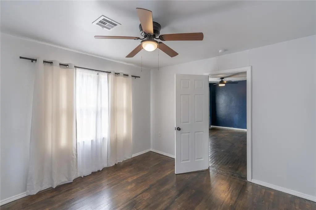 Photo 18 — 611 NW 95th Street, Oklahoma City, OK 73113