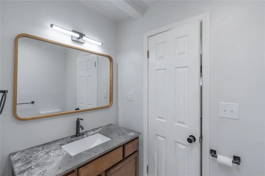 Photo 20 — 611 NW 95th Street, Oklahoma City, OK 73113