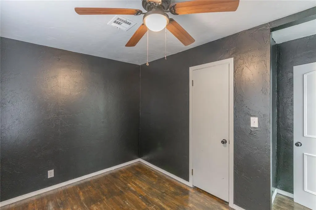 Photo 22 — 611 NW 95th Street, Oklahoma City, OK 73113