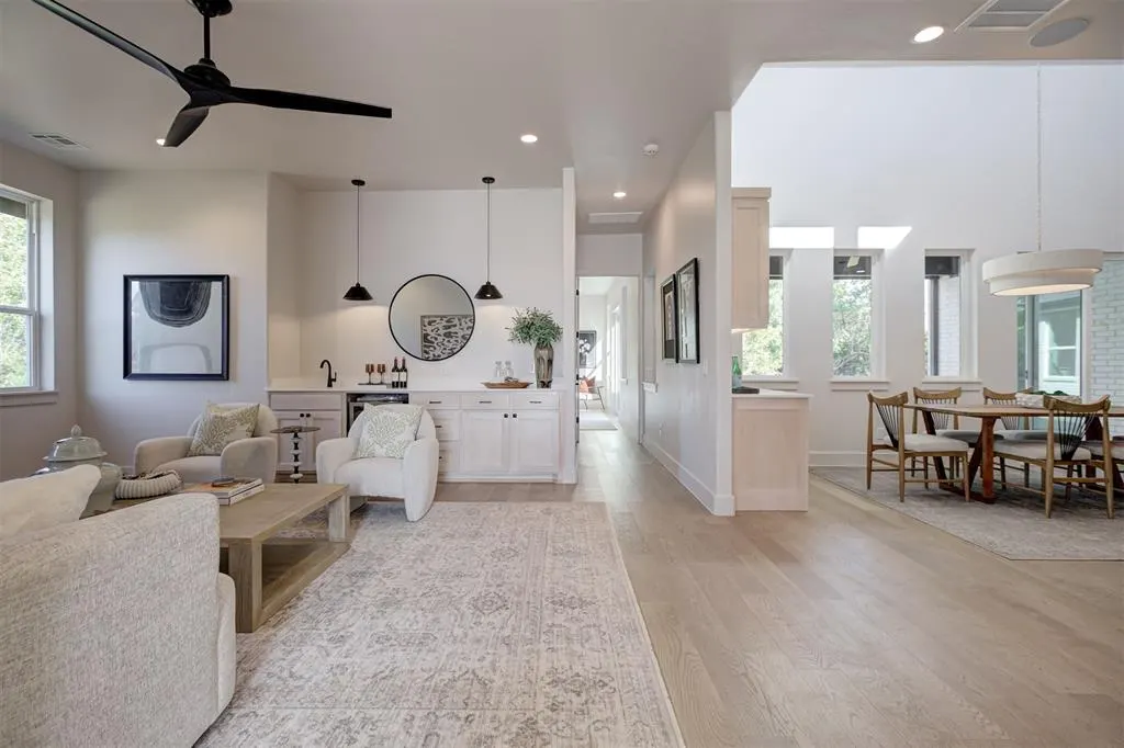 Photo 12 — 4541 Maple Ridge Drive, Edmond, OK 73034