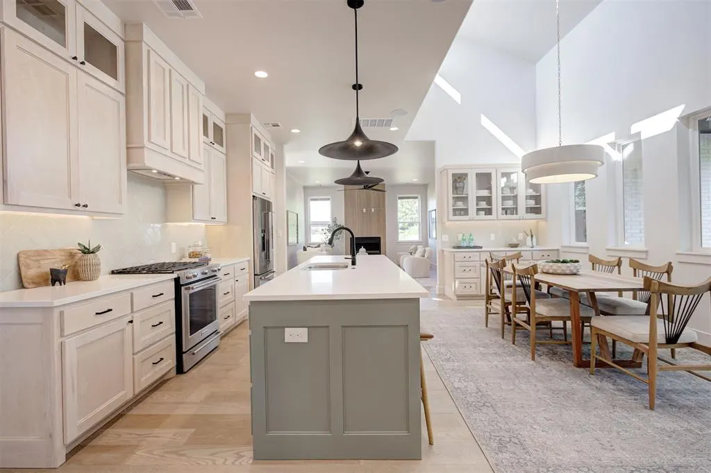 Photo 19 — 4541 Maple Ridge Drive, Edmond, OK 73034