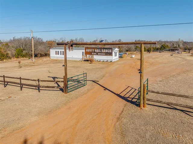 Photo 2 — 333548 E 820 Road, Carney, OK 74832