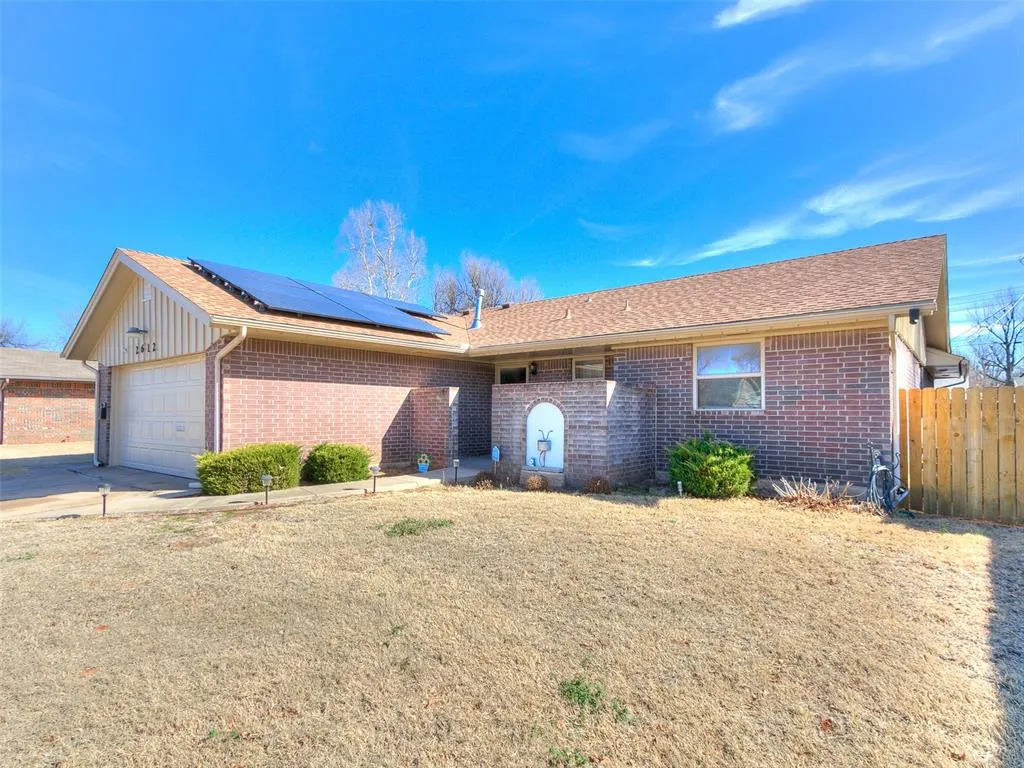 Photo 5 — 2612 N Markwell Avenue, Bethany, OK 73008