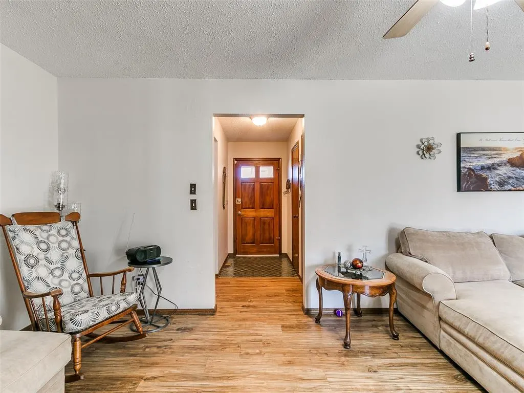 Photo 15 — 2612 N Markwell Avenue, Bethany, OK 73008