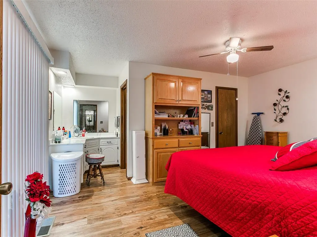 Photo 35 — 2612 N Markwell Avenue, Bethany, OK 73008