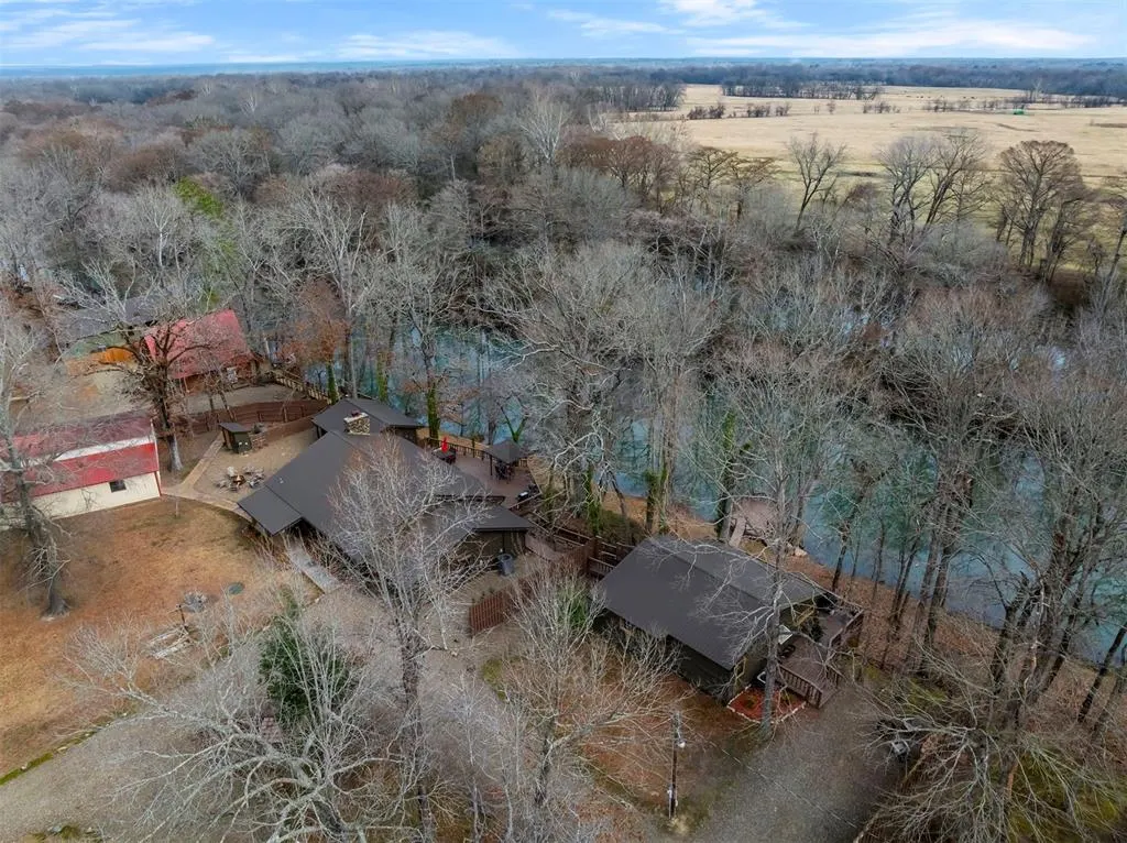 Front exterior — 732 Red Fox Road, Broken Bow, OK 74728